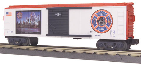 MTH # 30-74087 Rescue 2- NY Skyline Box Car