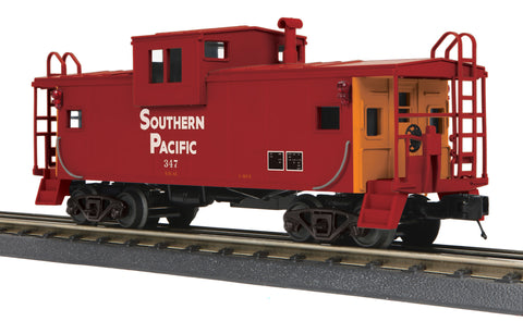 MTH # 30-77370 Southern Pacific Extended Vision Caboose