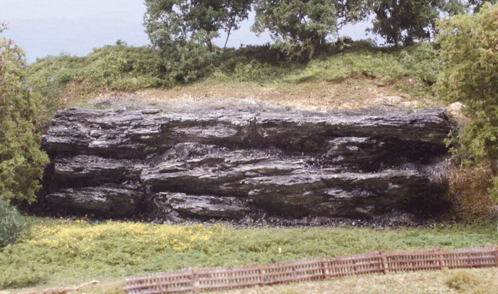 Woodland Scenics # C1136 Ready Rocks Shelf Rocks