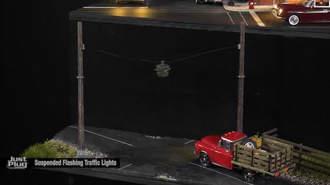 Woodland Scenics # JP5665 Suspended Flashing Traffic Lights