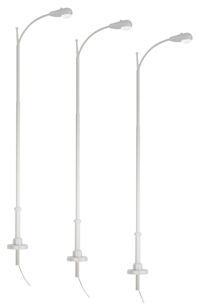 Lionel # 2429240 Single Light Extended Pole Light 3-Pack