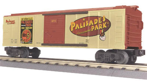 MTH # 30-74091 Palisades Park Box Car