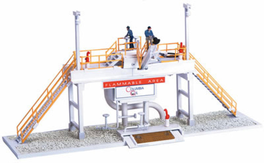 MTH # 30-9117 Columbia Oil Operating Storage Tank Station