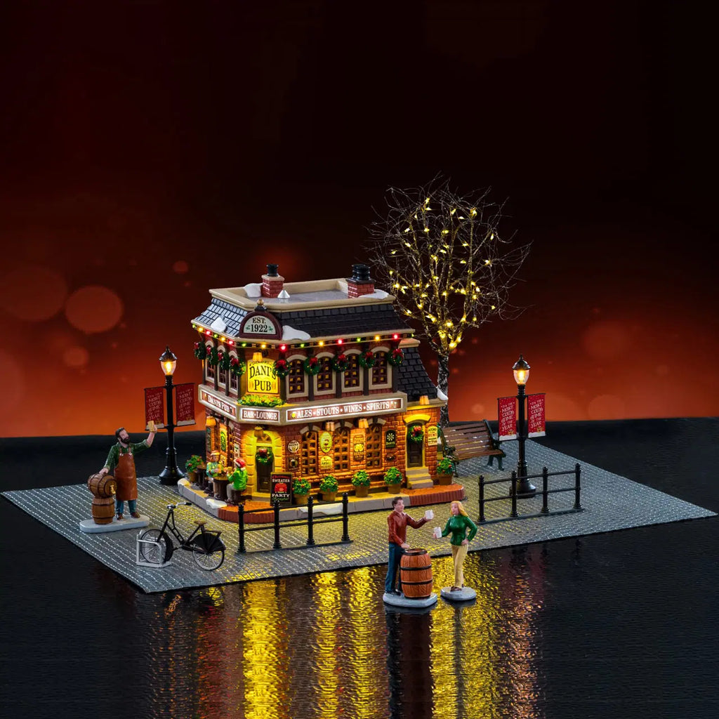 Lemax # 66707 Dani's Pub Set