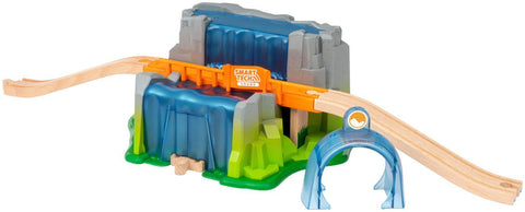 Brio # 33978 Smart Tech Sound Waterfall Tunnel